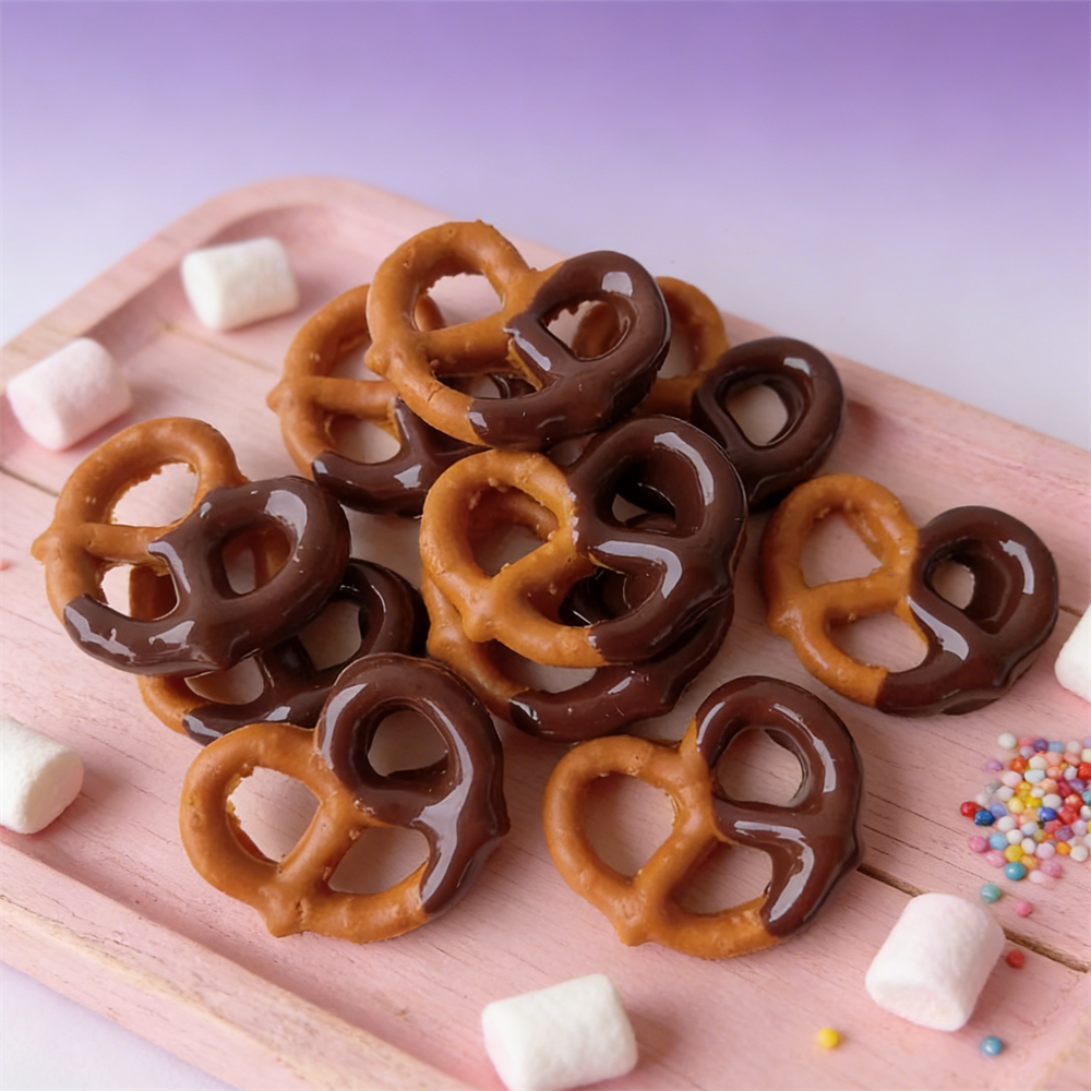 Dark Chocolate Pretzels Food M - Food Snacks Items recensie en prijs